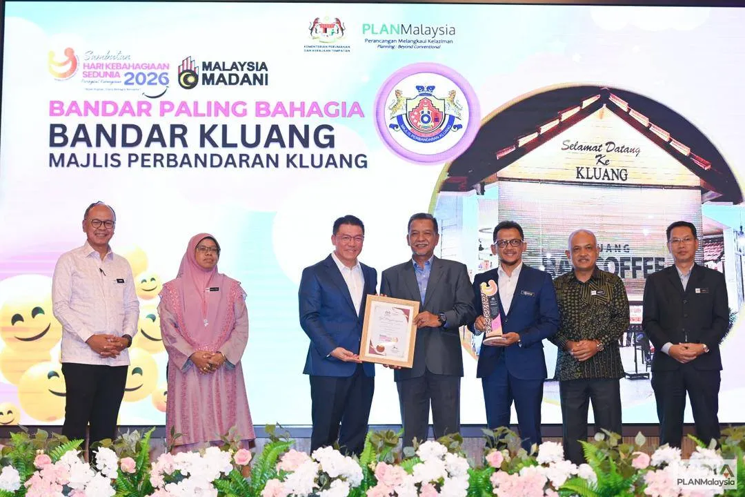 SAMBUTAN HARI KEBAHAGIAAN SEDUNIA